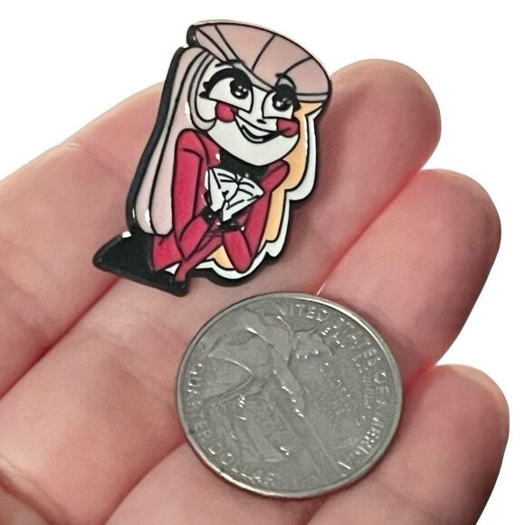 Hazbin Hotel Charlie Hopeful Eyes Enamel Pin - Picture 6 of 7